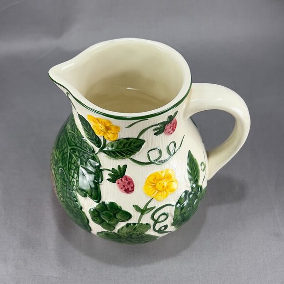Vtg Ceramic Art Pottery 3778 Pitcher Majolica Strawberries Grapes West Germany - Picture 6 of 16